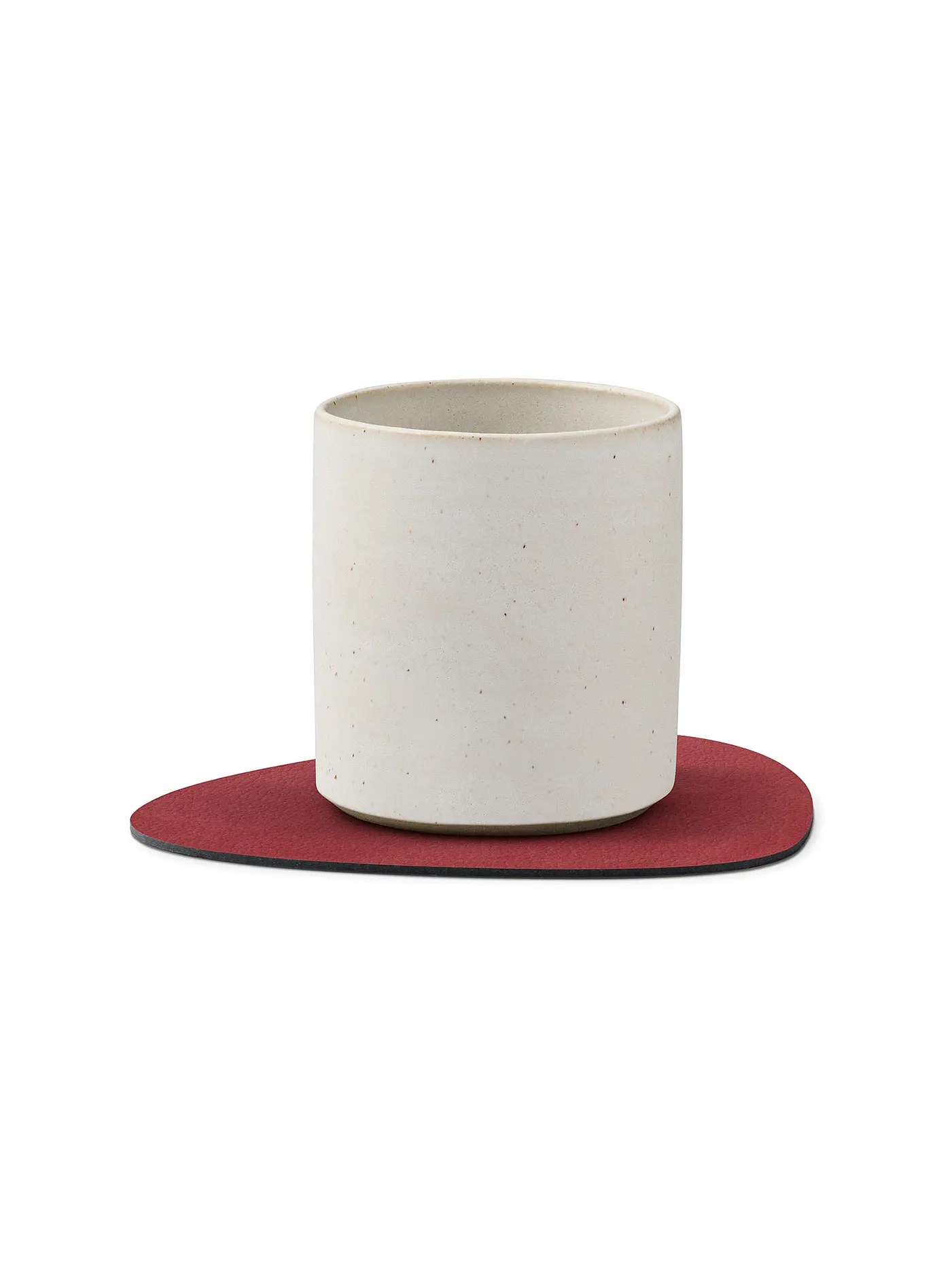 LIND DNA | Leder-Untersetzer oval Nupo 11x13cm Sand | rot